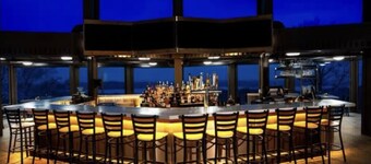 Ski Lodge w Pool/HotTub/Golf & Beach Club Access!