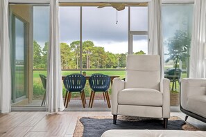 Condo, várias camas (Tivoli 5232) | Área de estar