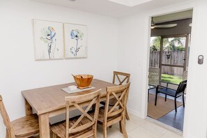 Dining - Beach Vacation Home Walking Distance to the Beach (Naples)