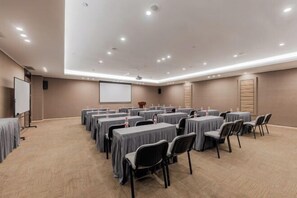 Meeting facility - Motel (Shanghai Lujiazui Yushan Road Yuanshen Sports Center) (Shanghai)