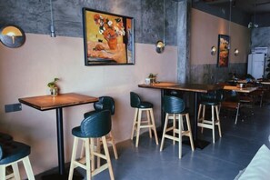 Lobby lounge - Sanya Shibu Coastal Seaview Homestay (SANTA LUCIA) (Sanya)