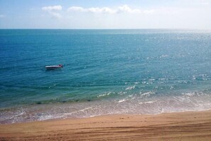 Beach towels - Sanya Shibu Coastal Seaview Homestay (SANTA LUCIA) (Sanya)