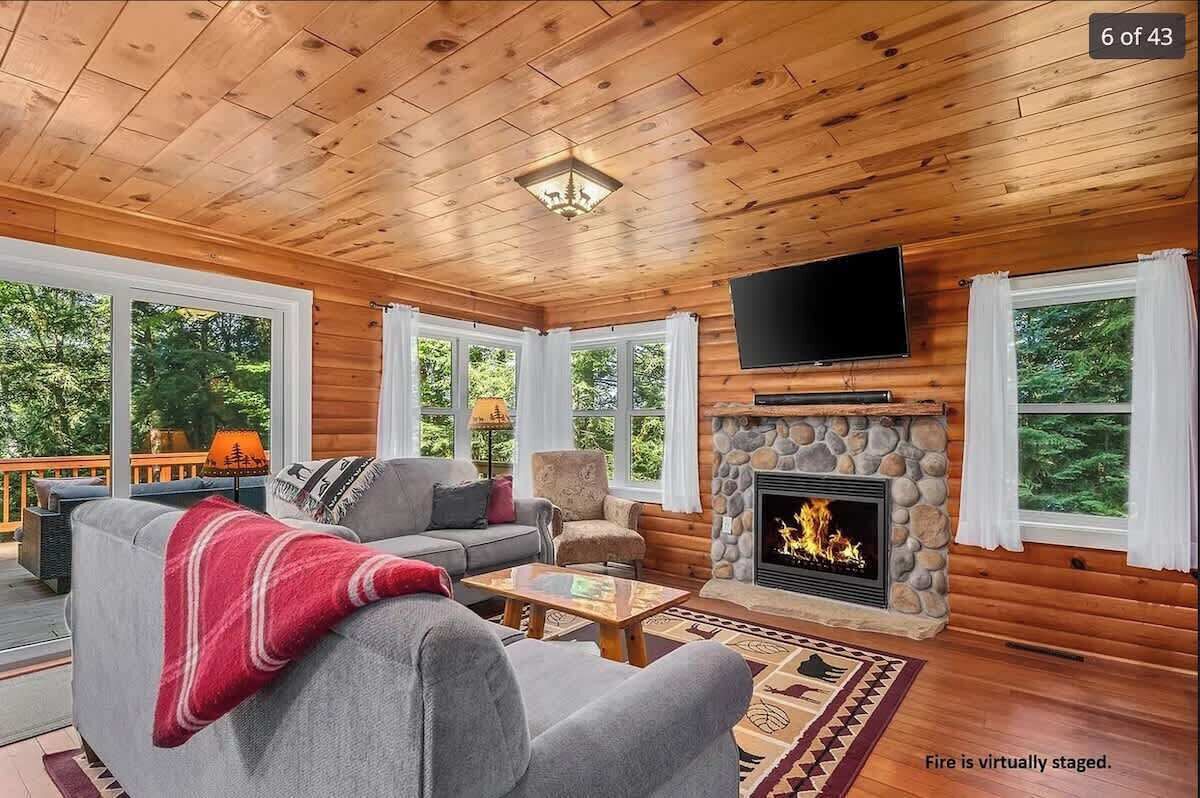 Smart-tv en een open haard