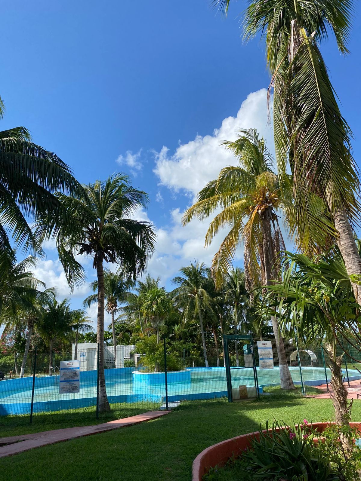 Foto - Pok Ta Pok Hotel