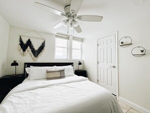 4 bedrooms, iron/ironing board, free WiFi, bed sheets