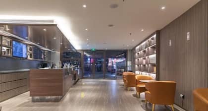 HanTing Hotel (Qinhuangdao Development Zone Yanshan University)