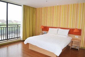 Room - Homeinn Hotel (Shanghai Pudong Xinchang Industrial Park Tanzhi Town) (Shanghai)