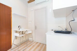 Private kitchen - BeBarceloner Gothic Estudios (Barcelona)