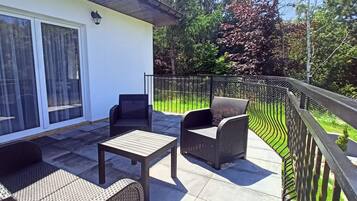 Căn hộ Deluxe | Hiên