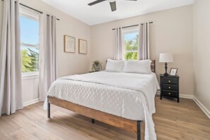 3 bedrooms, WiFi, bed sheets - Copper Hill Home in Walnut Creek (Sugarcreek)