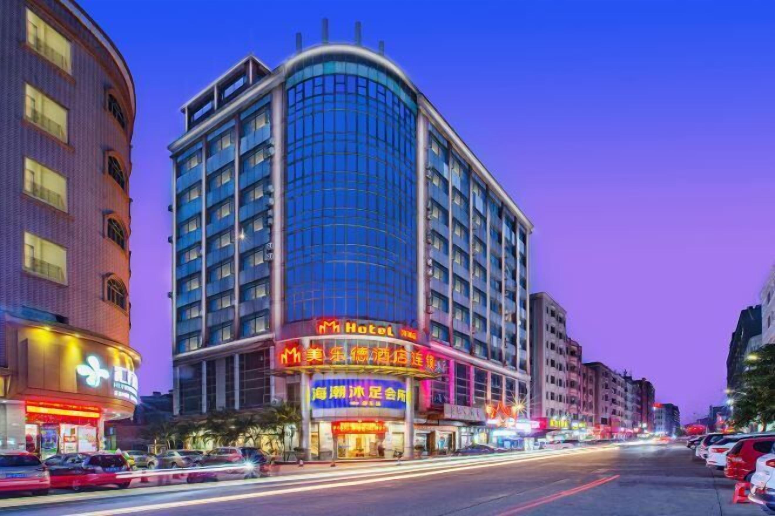 المنشأة من الخارج