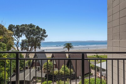 Seaview Studio West End Ohope Beach