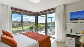 Villa, 3 Bedrooms, Terrace | 3 bedrooms