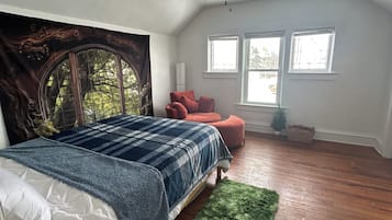 1 bedroom, desk, free WiFi, bed sheets