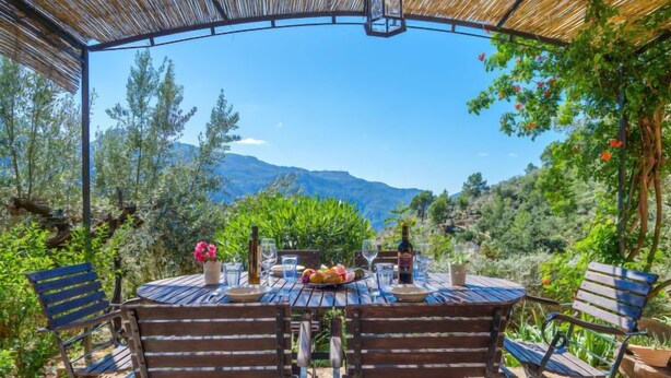 Outdoor dining - Global Es Seguers - By Global Rental Holidays 8982 (Fornalutx)