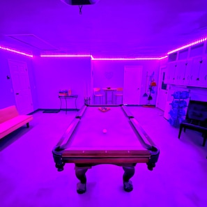 Games room - Serene & Fun Retreat with Pool (Lake Placid)
