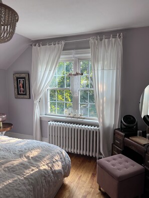 4 chambres, fer et planche Ă repasser, Wi-Fi, literie fournie