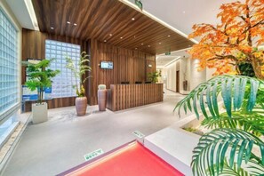 Lobby lounge - Xingji Hotel (Tiantai)
