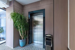 Ảnh chưa phân loại, 4 trong số 53 ảnh, nút