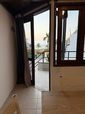 Family Studio | Living area | 14-inch flat-screen TV with digital channels