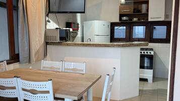 Estúdio família | Cozinha privada | Fogão