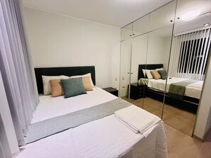 3 Schlafzimmer, Bügeleisen/Bügelbrett, WLAN, Bettwäsche
