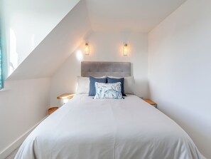 3 bedrooms, free WiFi, bed sheets - 3 bedroom accommodation in Woolacombe (Illfracombe)