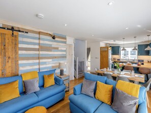 Imagen sin descripción, 2 de 35, botón