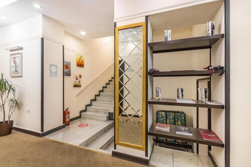 Deluxe İnn Hotel Baku
