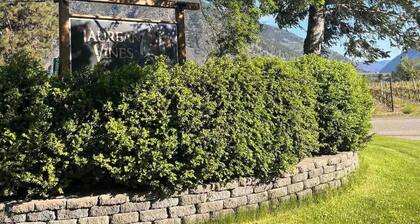 Taurean Vines Guest house