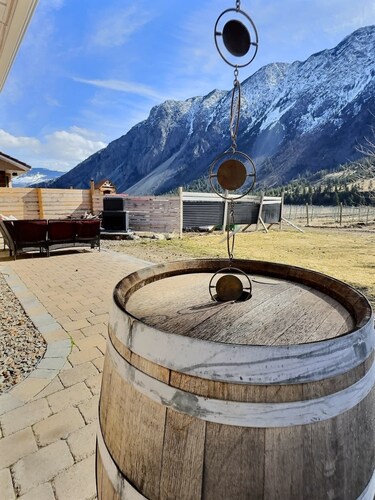 Taurean Vines Guest house