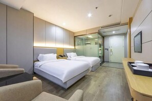 Room - Shangji Hotel (Shanghai Hongqiao Airport ,West Xianxia Road ) (Shanghai)