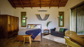 1 bedroom, in-room safe, free WiFi, bed sheets
