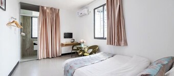 Yijia Apartment (Xiamen Airport)