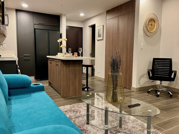 Living area - Luxury studio apartment near the airport (Heredia)