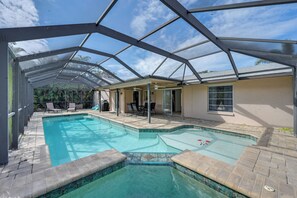 Beheizter Pool