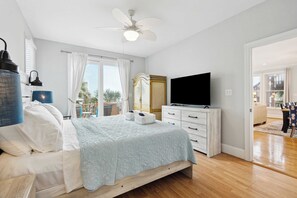 House (5 Bedrooms) | Interior - Oceanfront w/ Pool, Panoramic Deck Views, 5bdr Folly Ocean Breeze by Avantstay (Folly Beach)
