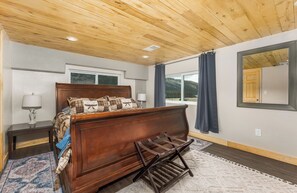 2 soveværelser, strygejern/strygebræt, Wi-Fi, sengetøj