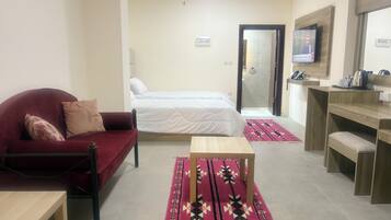 Eenpersoonskamer, uitzicht op tuin | Een bureau, een laptopwerkplek, gratis wifi