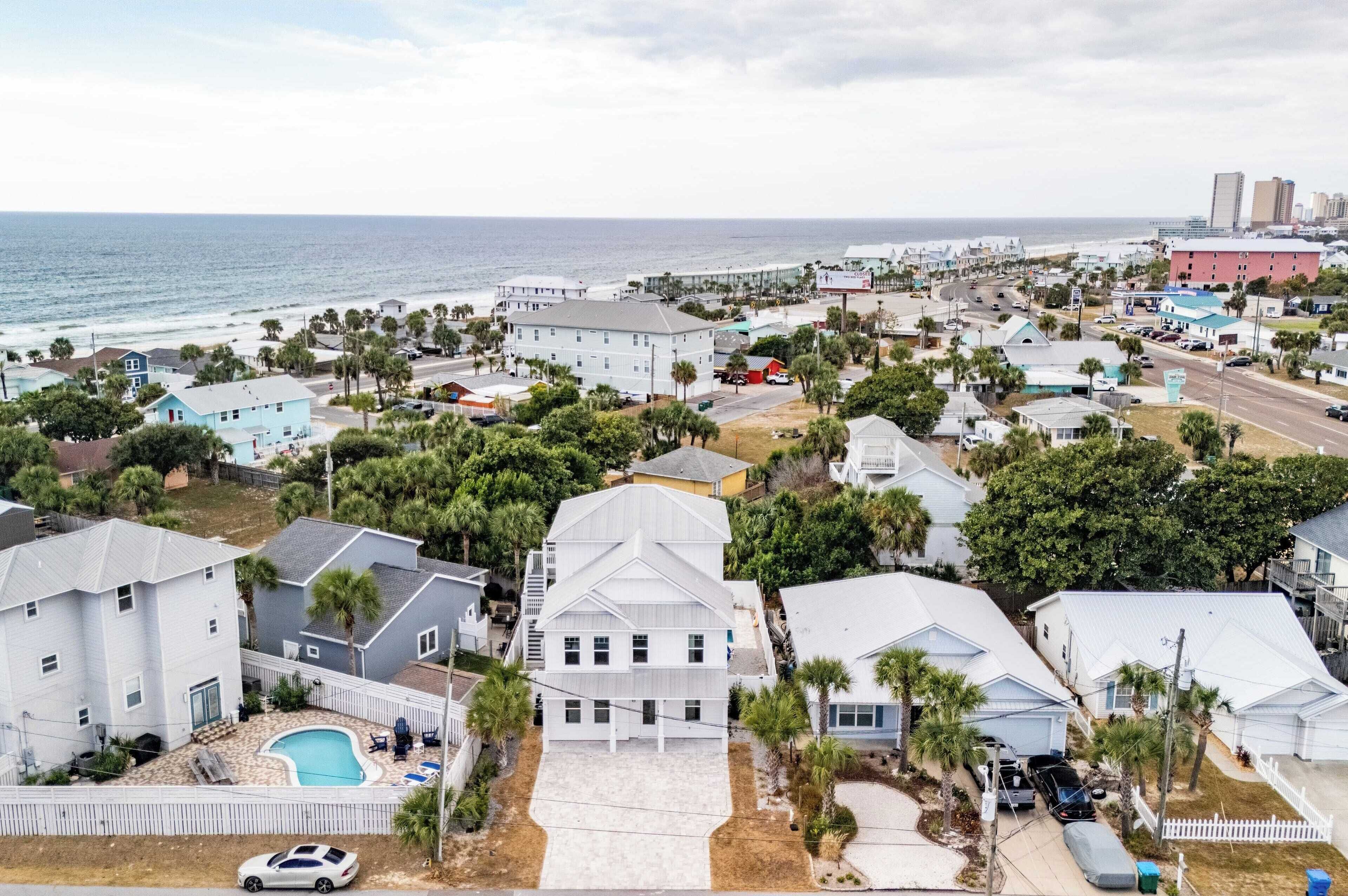 House (5 Bedrooms) | Interior