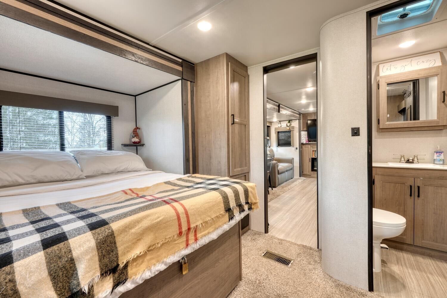 2 slaapkamers, een kluis op de kamer, gratis wifi, beddengoed