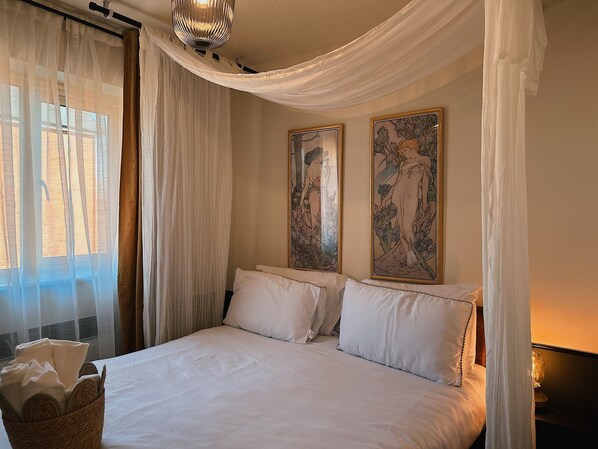 2 chambres, bureau, fer et planche à repasser, Wi-Fi gratuit