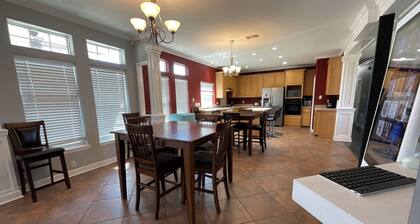 Spacious 5-bedroom house with WiFi, AC in charming Lafitte
