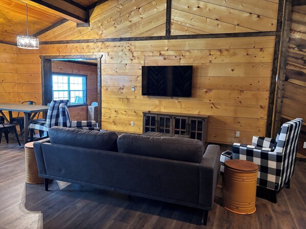 Living area - Flat 1 Acre Modern Farm Cabin with Full Mountain Views & Steps to GSM Entrance! (Sevierville)