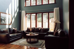 Interior - THE SCENERY RESIDENCE (Arusha)