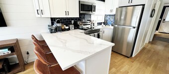 Sandy Toes  Salisbury Beach Cottage