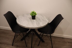 Dining - Entire guest suite(1BR basemnt)
Close to West Edmonton Mall, Henday & amenities (Edmonton)