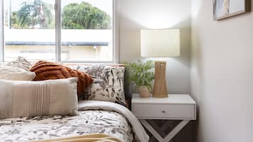 2 habitaciones, tabla de planchar con plancha y wifi gratis