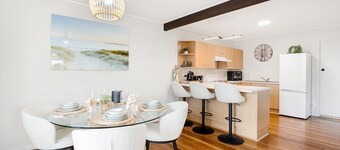 Margate Beach down the Lane