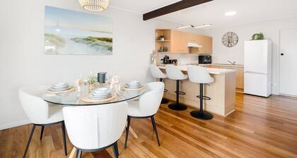 Margate Beach down the Lane